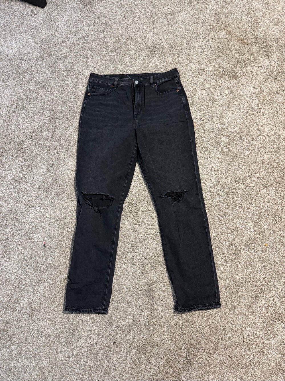American EagleBlack Distressed High-Rise Women’s Jeans
